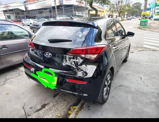 HYUNDAI HB20 1.6 PREMIUM 16V FLEX 4P AUTOMÁTICO HYUNDAI HB20 1.6 PREMIUM 16V FLEX 4P AUTOMÁTICO